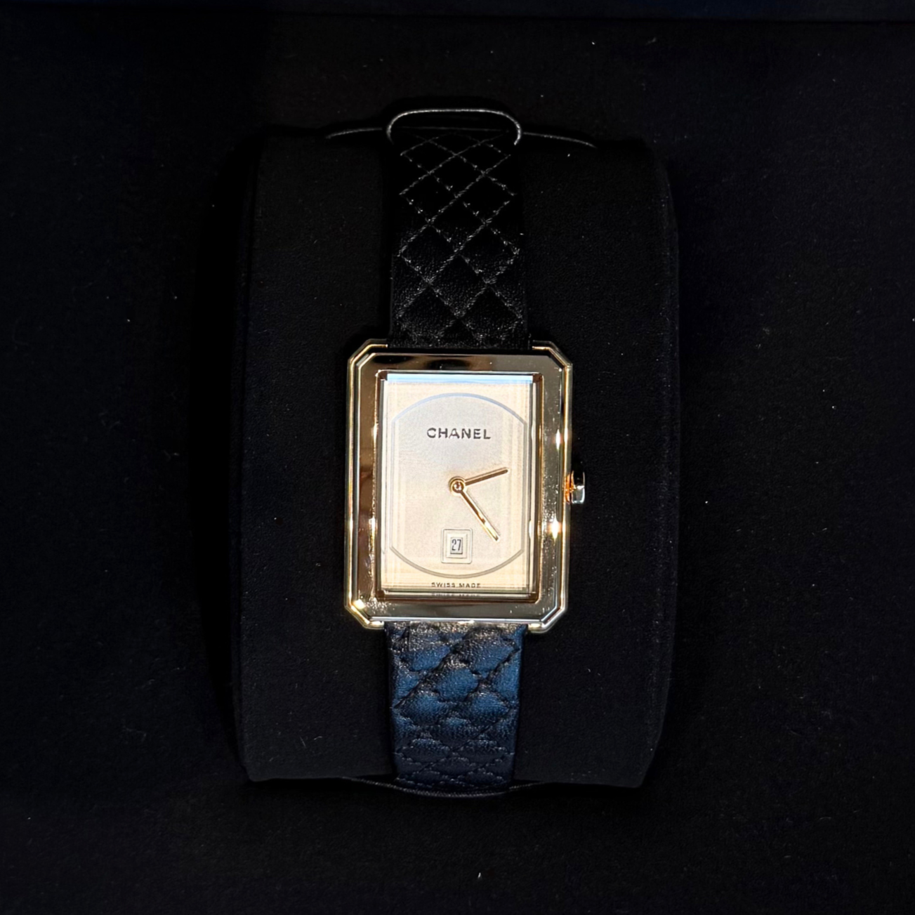 The Boy-Friend Watch, Medium, Beige Gold, Quilted pattern calfskin strap, H6588