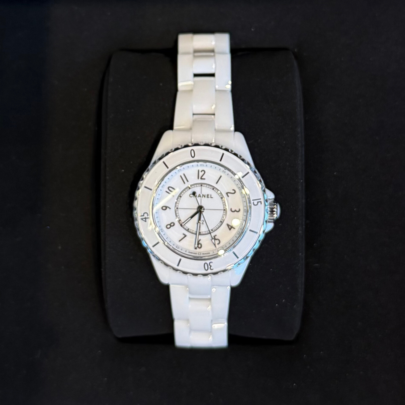 J12 Watch, 33 mm, White ceramic and steel, H5698