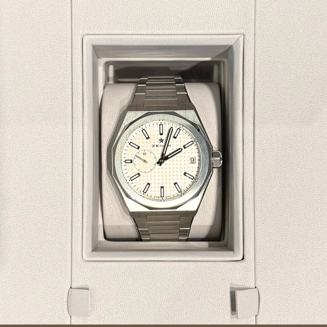 Defy Skyline 41 Silver, 03.9300.3620/01.I001