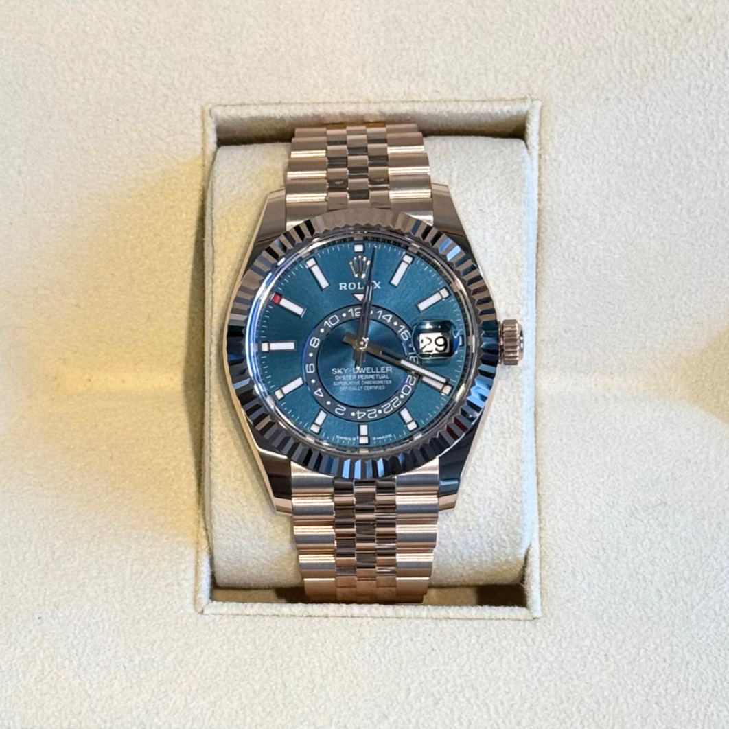 Sky-Dweller Blue Jubilee, Oystersteel and Everose gold, 336935