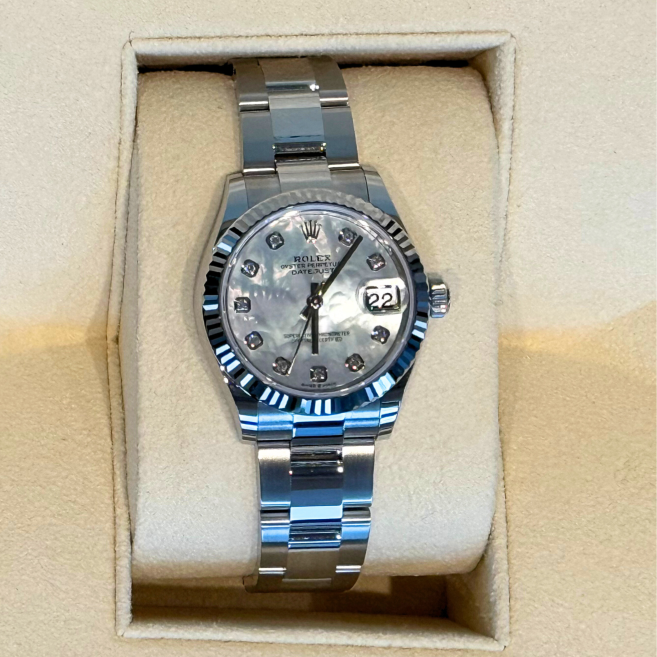 Datejust 28 MOP with Diamond-set Oyster, Oystersteel and White gold, 279174G