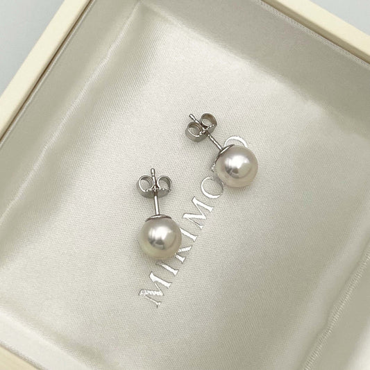 18K White Gold Akoya Studs AAA 7.5mm