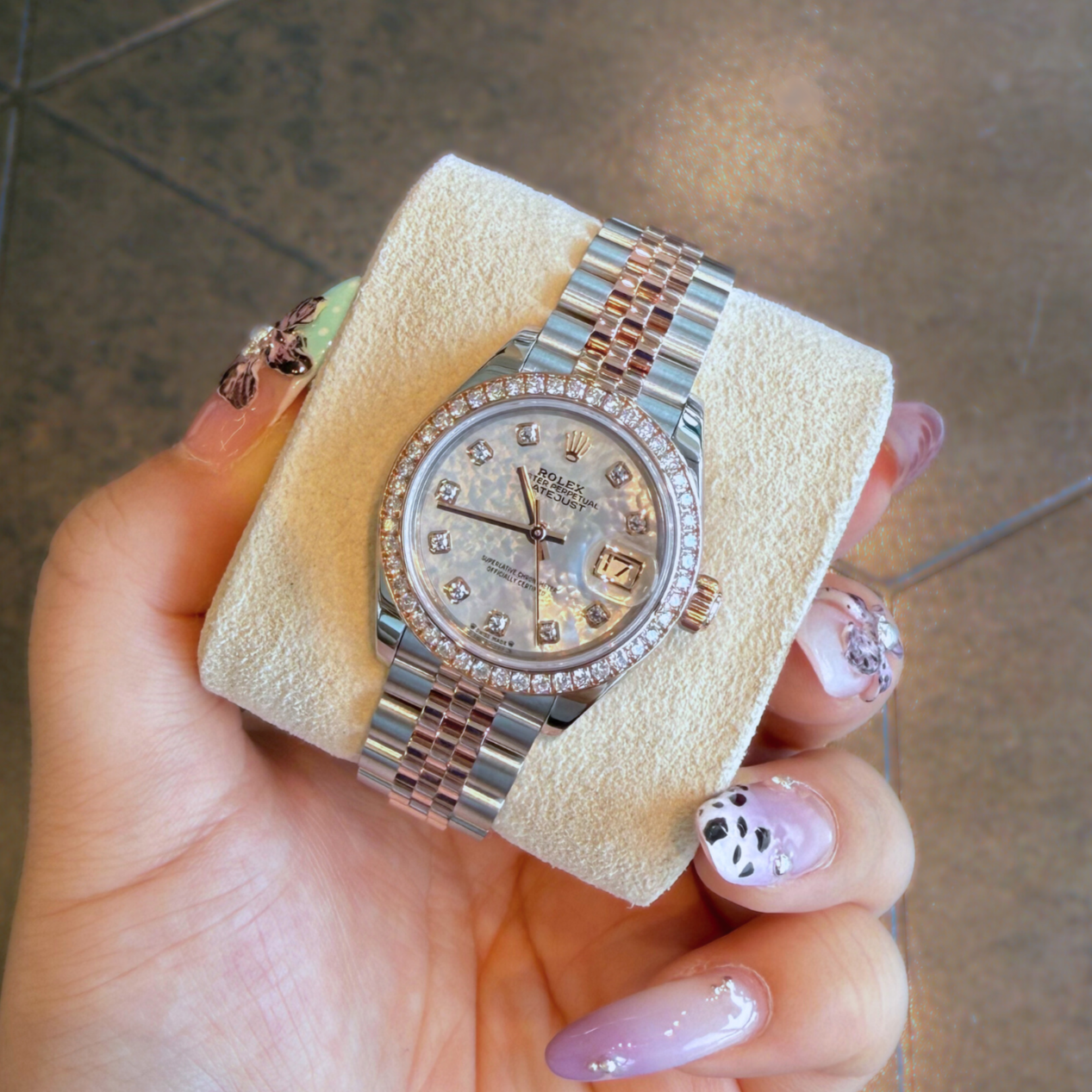 Datejust 28 MOP with Diamond-set Jubilee, Oystersteel and Everose gold and Diamonds, 279381RBR