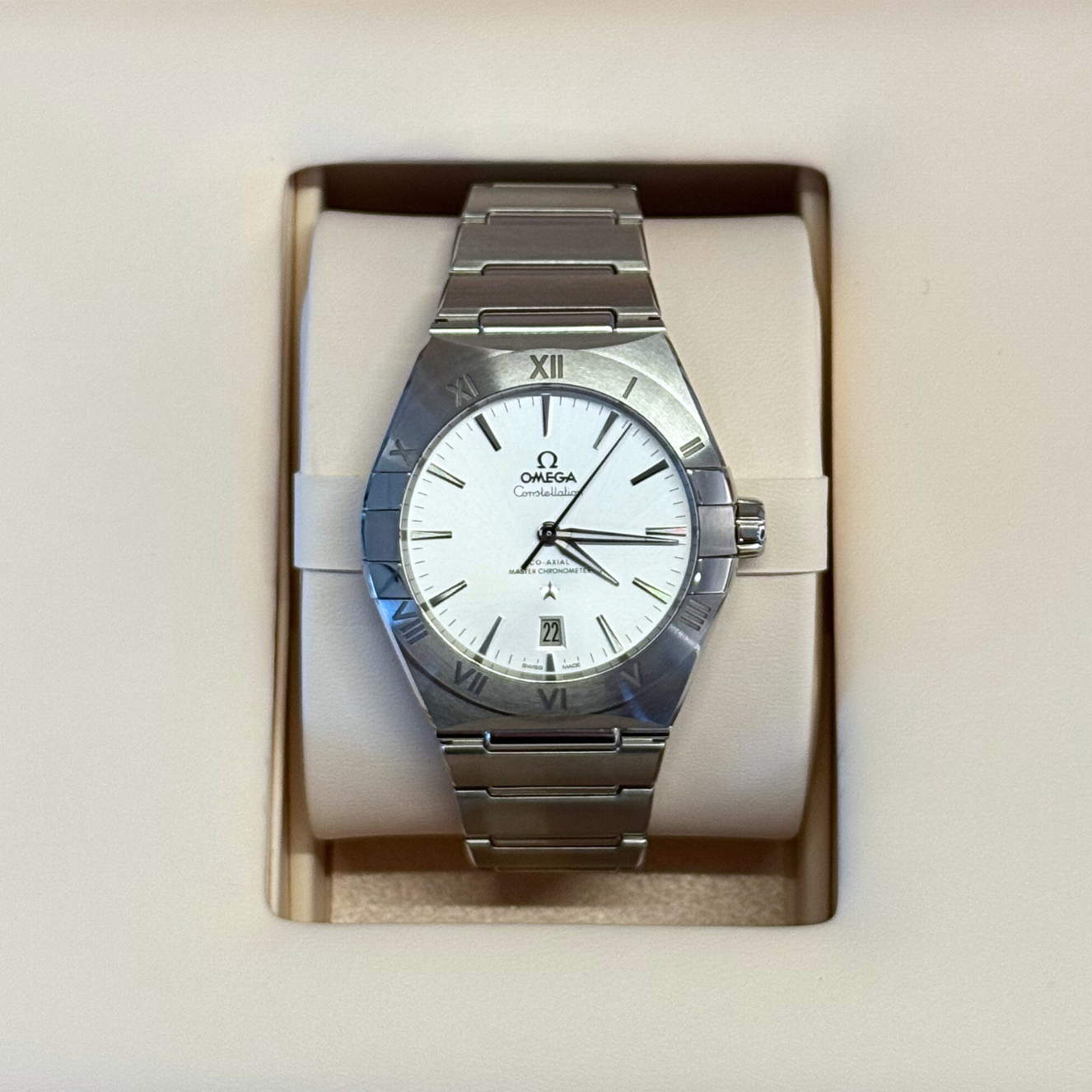 Omega Constellation, Steel on steel, 131.10.39.20.02.001