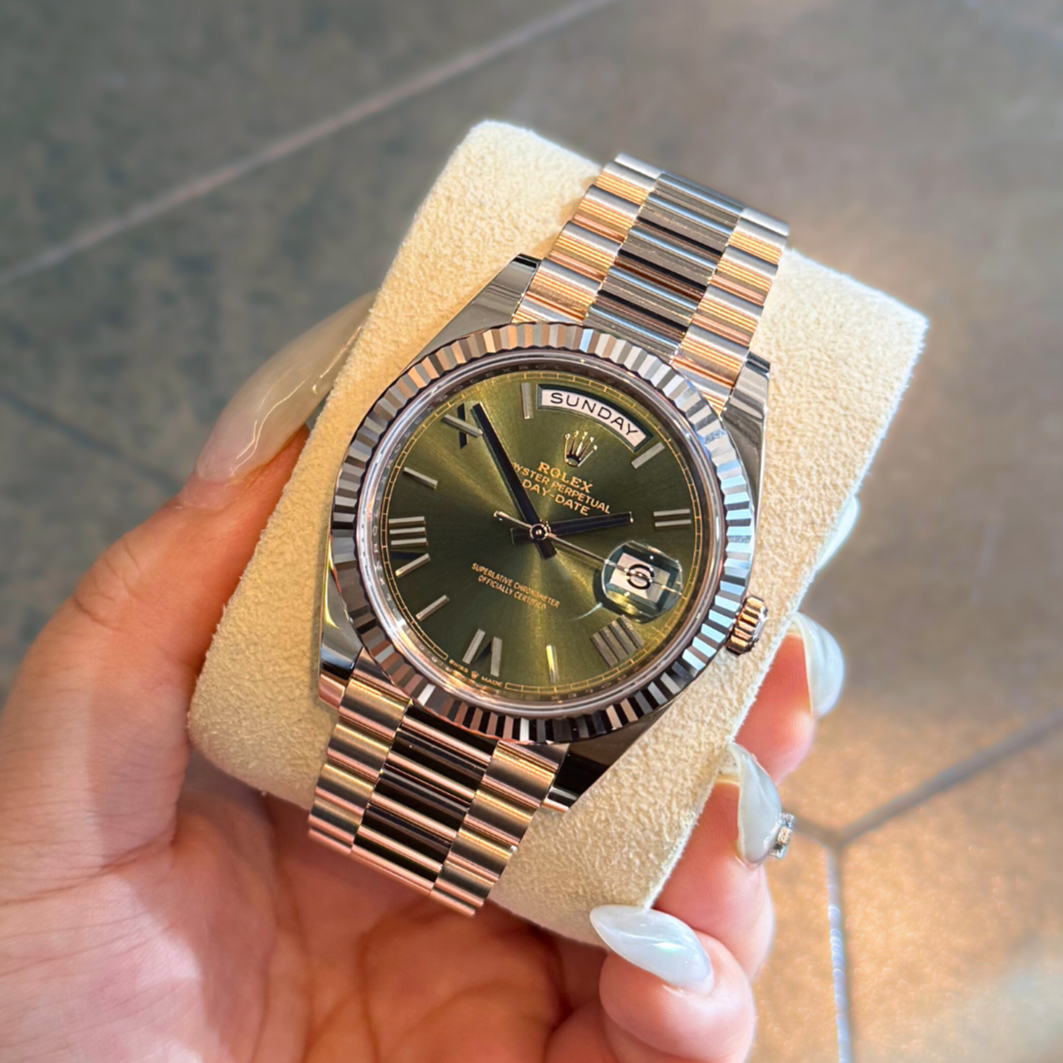 Day-Date 40 Olive Green, Everose gold, 228235