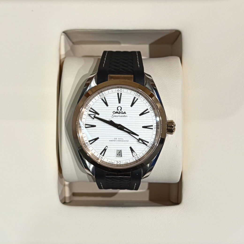 Seamaster Aqua Terra 150M 41mm, Gold and Stainless Steel, 220.22.41.21.02.001