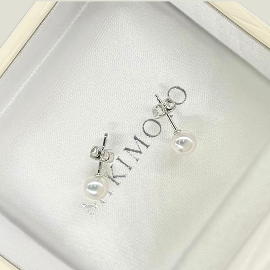 18KT White Gold Akoya Stud 6.0mm