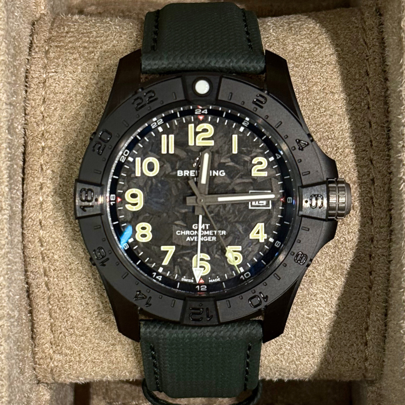 Mens Avenger Automatic GMT 44 Night Mission, S32320101B1X1