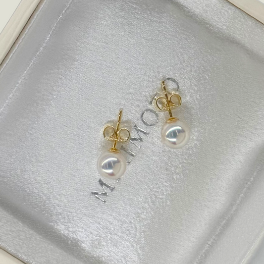 18KT White Gold Akoya Studs AAA 7.5mm