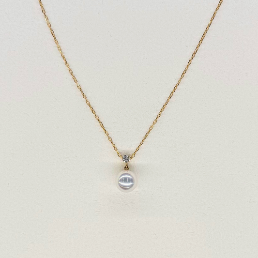 18K Yellow Gold and Diamond Necklace
