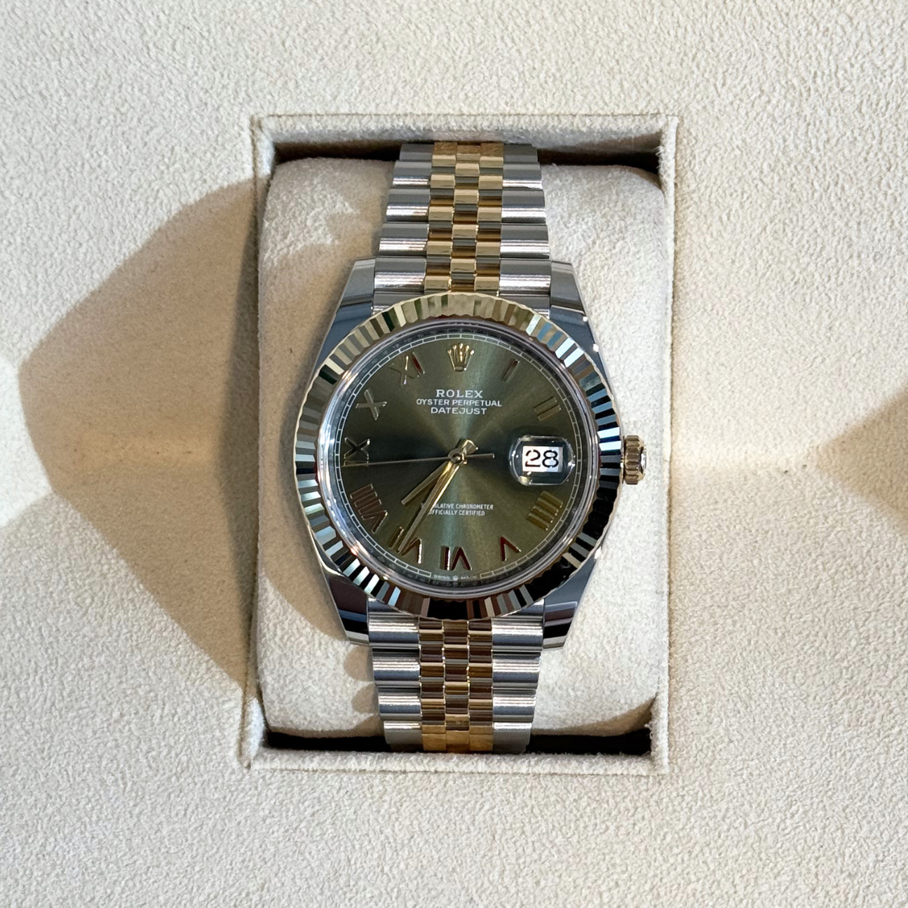 Datejust 41 Olive Green Jubilee, Oystersteel and Yellow gold, 126333