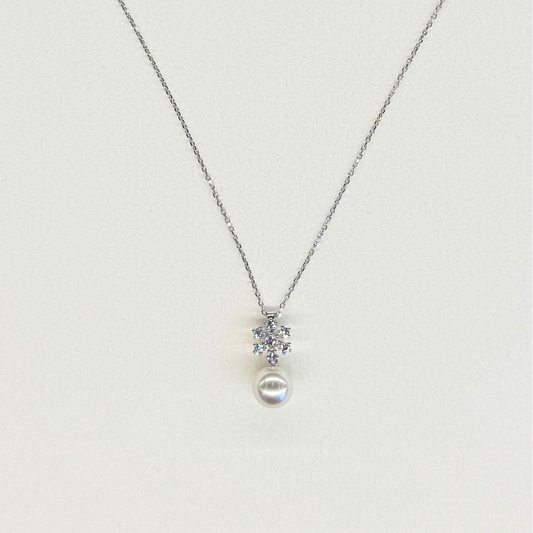 18K White Gold Akoya A+ 7.75mm with 0.13ct Diamond Pendant Necklace