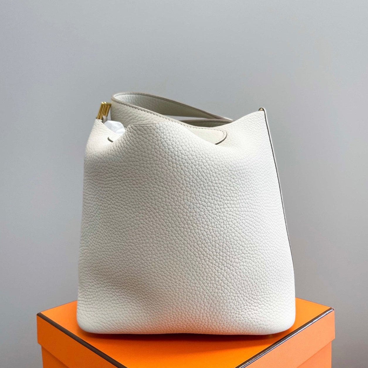 Picotin Lock 18 Togo - (8L) Beton