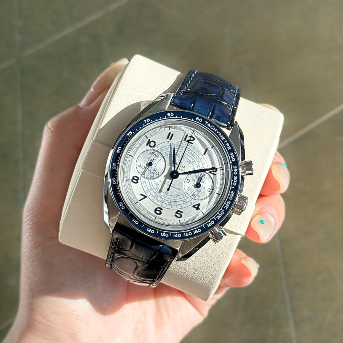 Speedmaster Chronoscope Blue, Steel on leather, 329.33.43.51.02.001