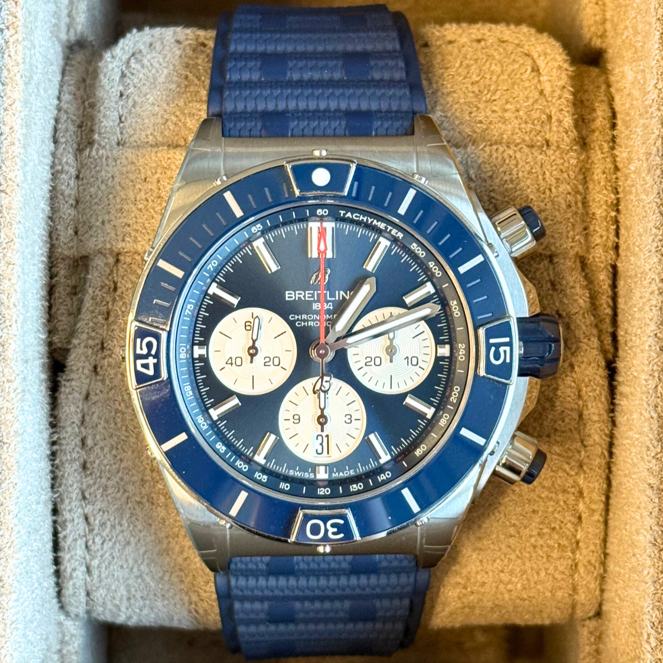 Super Chronomat B01 44 Blue, AB0136161C1S1
