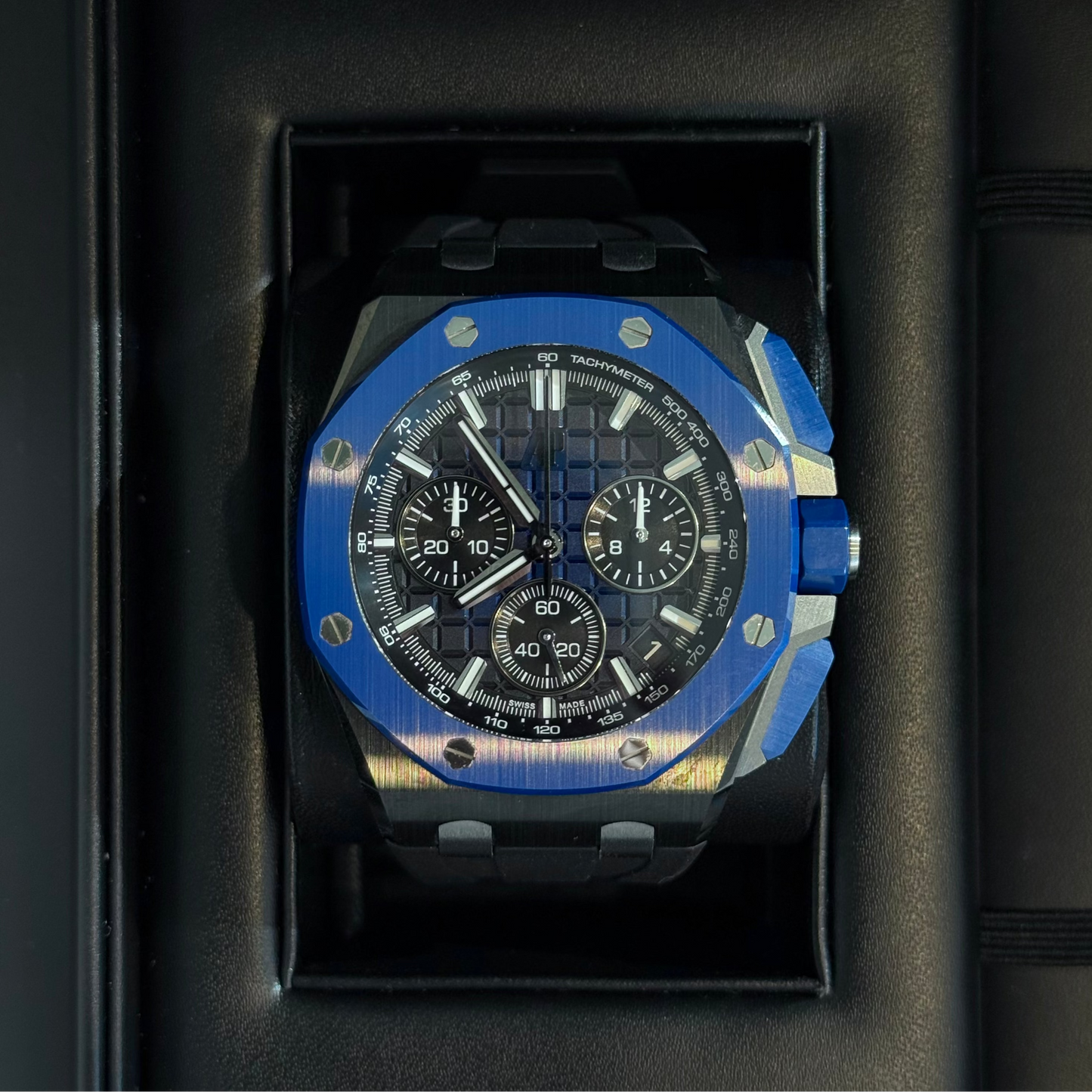 Royal Oak Offshore Chronograph 43mm Blue, Ceramic, 24620CE