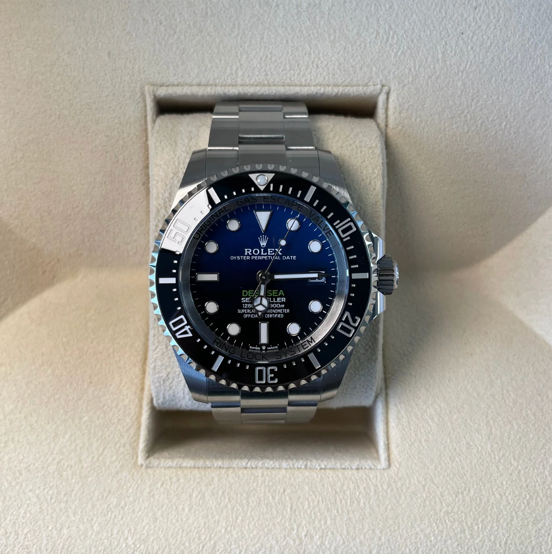 Deepsea "James Cameron", Oystersteel, 136660