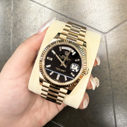 Day-Date 40 Onyx with 10 Baguettes, Yellow gold, 228238A