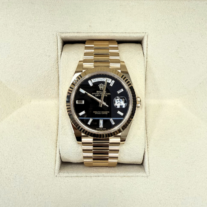 Day-Date 40 Onyx with 10 Baguettes, Yellow gold, 228238A