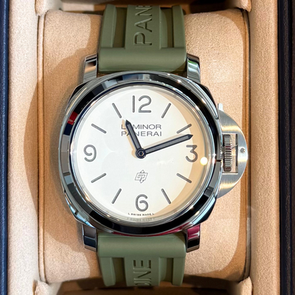 Luminor Base Logo White, 44mm, PAM01087