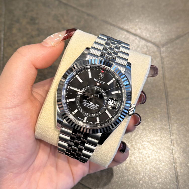 Sky-Dweller Black Jubilee, Oystersteel and White gold, 336934