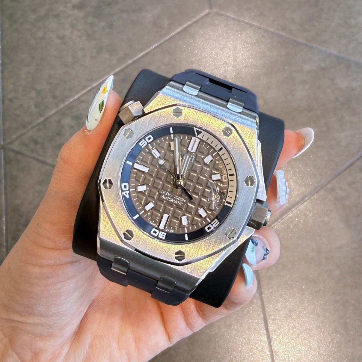 Royal Oak Offshore Diver 42mm Grey, Stainless Steel, 15720ST