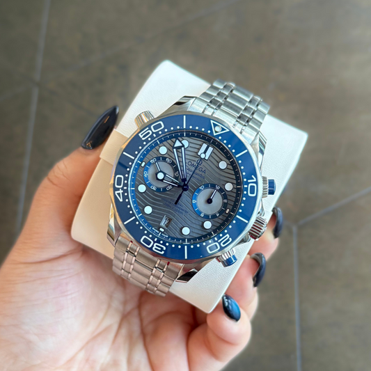 Seamaster Diver 300M 44mm, Steel on steel, 210.30.44.51.06.001