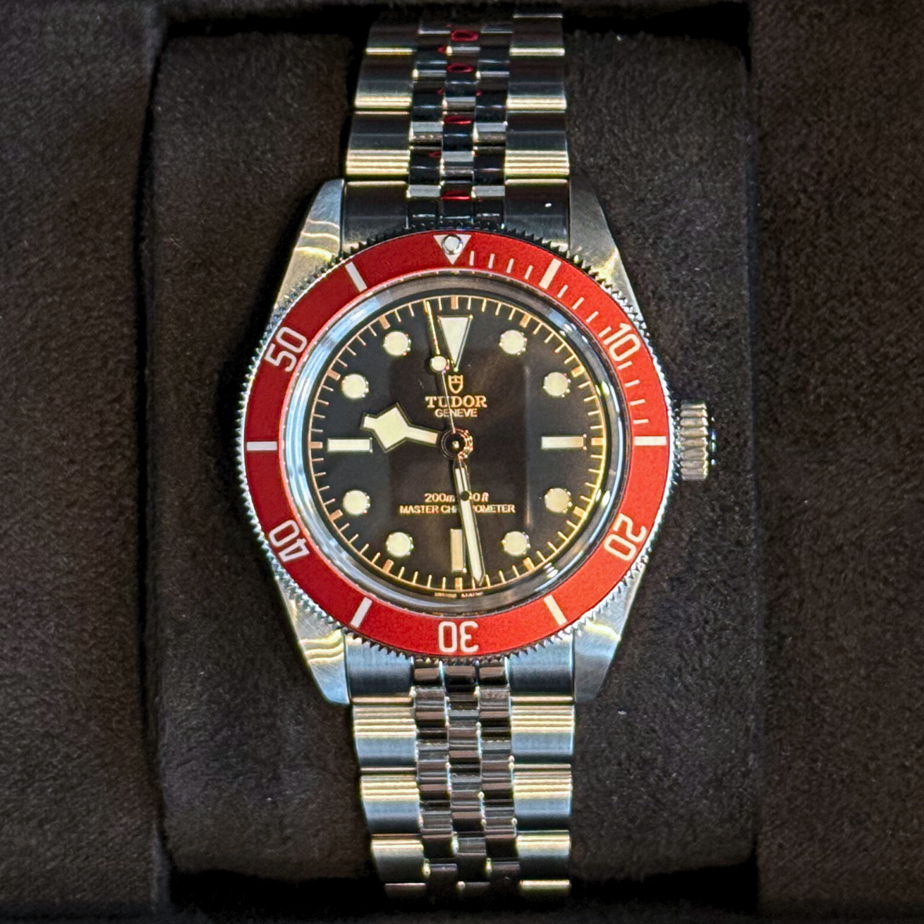 Tudor Black Bay Red 41mm, m7941a1a0ru-0003