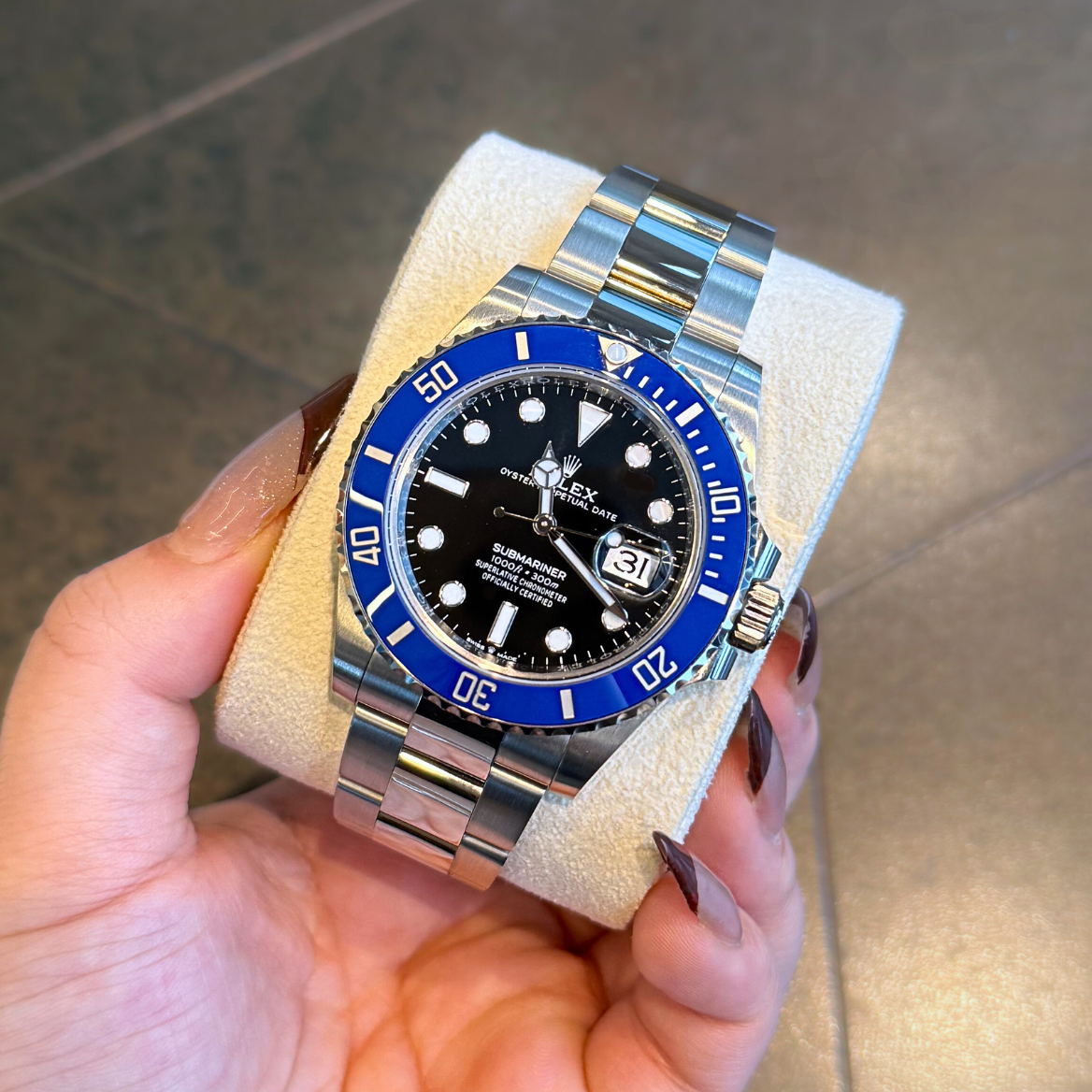 Submariner Date "Cookie Monster", Oystersteel and White gold, 126619LB