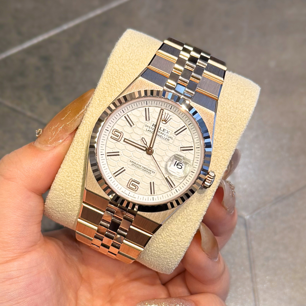 Land-Dweller 40 Intense White Oyster, Everose gold, 127335