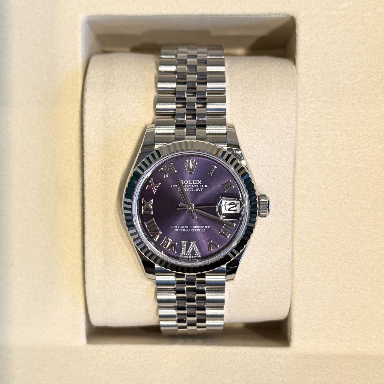 Datejust 31 Aubergine with Diamond-set Jubilee, Oystersteel and White gold, 278274