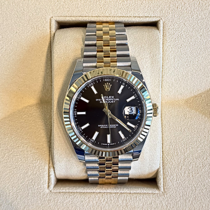 Datejust 41 Black Jubilee, Oystersteel and yellow gold, 126333