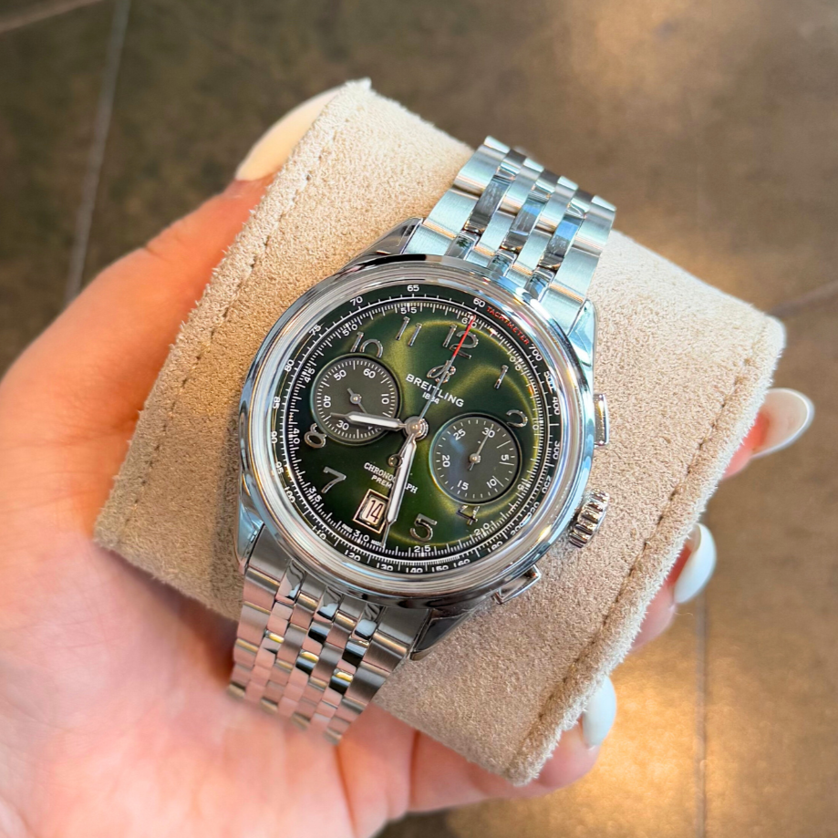 Premier B01 Chronograph 42 Green, AB0145371L1A1