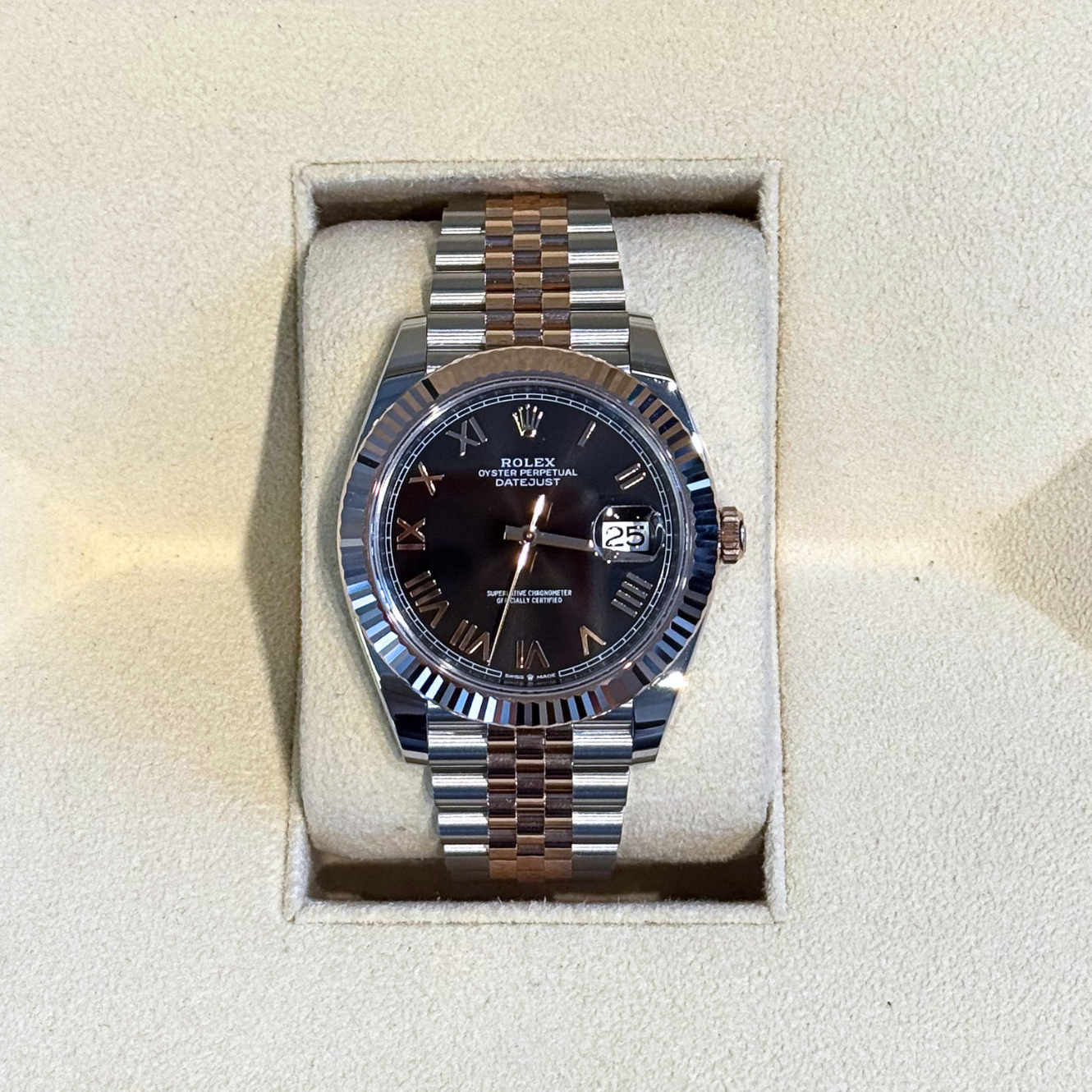 Datejust 41 Black Jubilee, Oystersteel and Everose gold, 126331