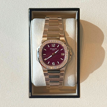 Nautilus Date, Sweep Seconds, Rose Gold, 7010/1R-013