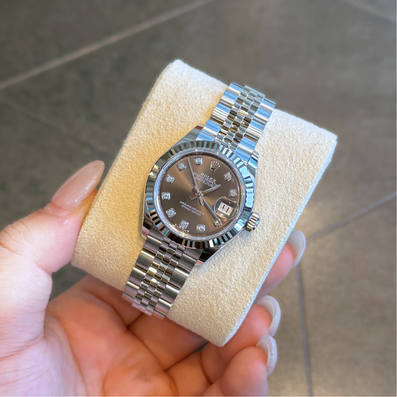 Datejust 28 Dark Grey Jubilee, Oystersteel and White gold, 279174