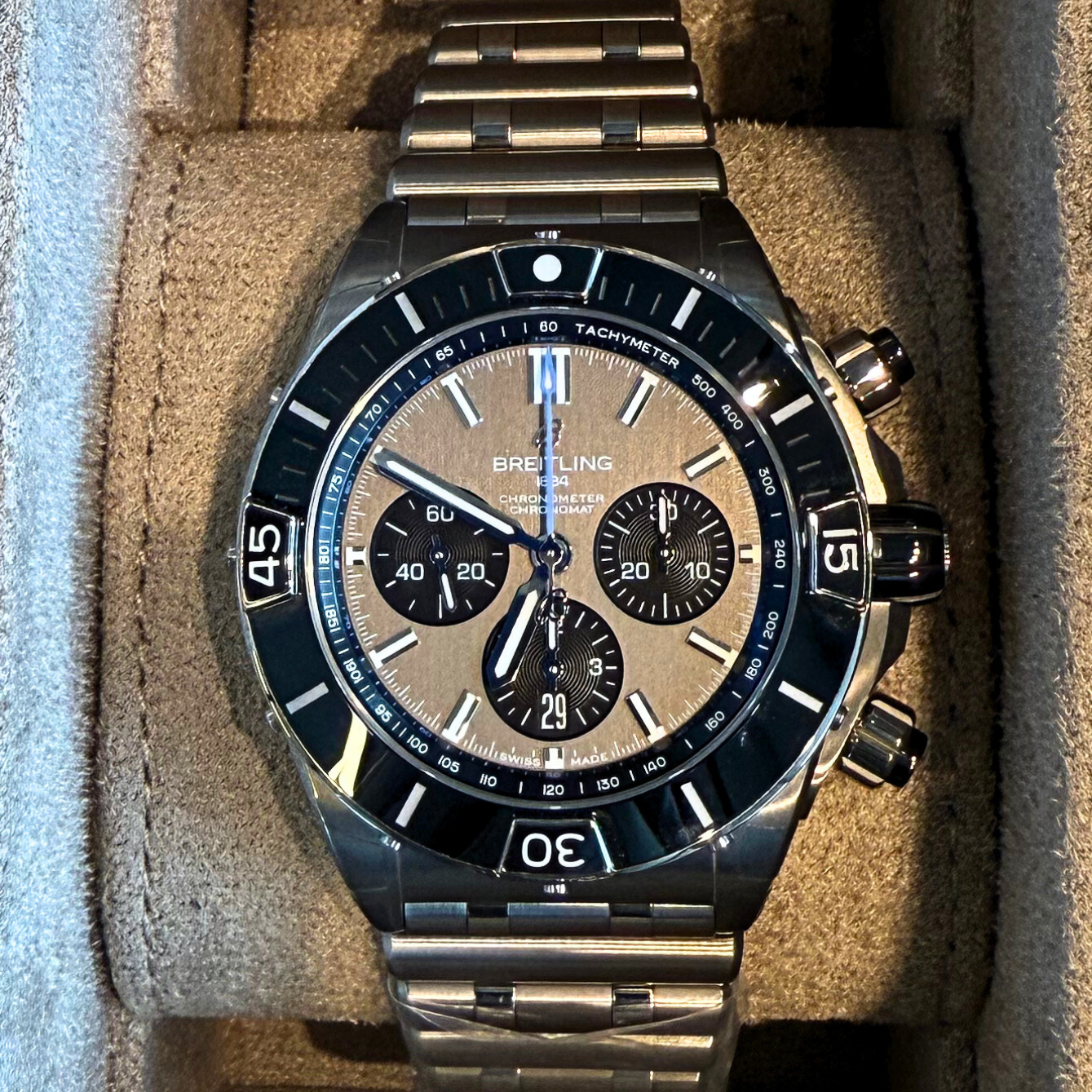 Super Chronomat B01 44, EB0136251M1E1