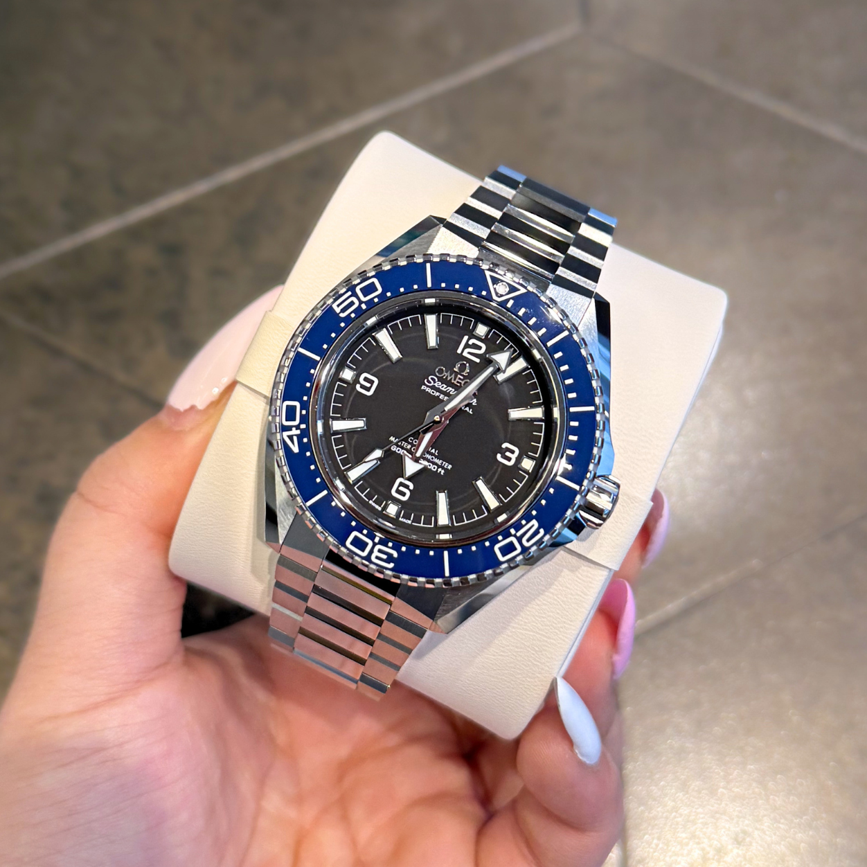 Seamaster Planet Ocean 600M 42MM, Steel on steel, 217.30.42.21.01.002