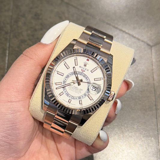 Sky-Dweller White Oyster, Oystersteel and Everose gold, 336935