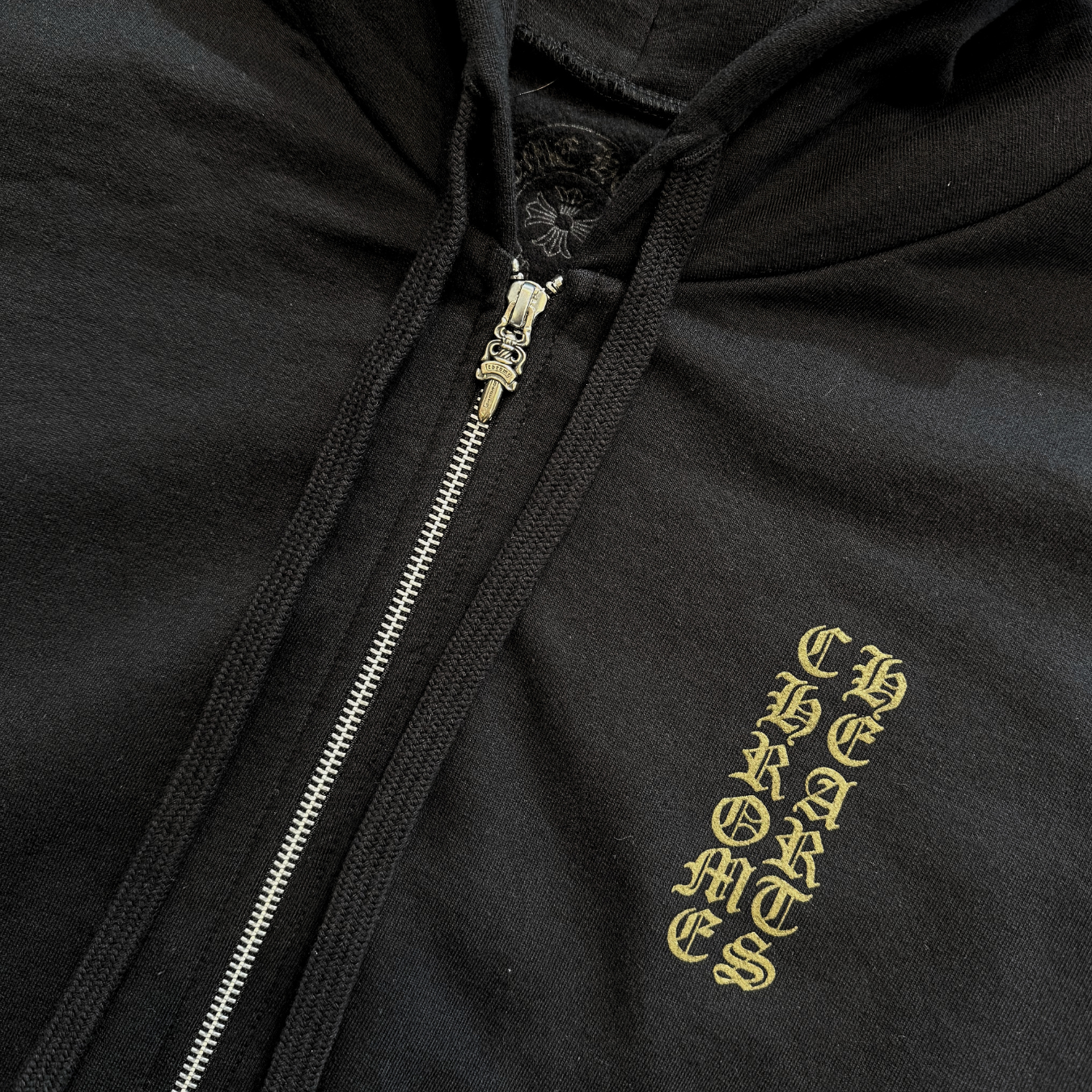 Camo Green Arm Vertical Logo Zip-up Hoodie