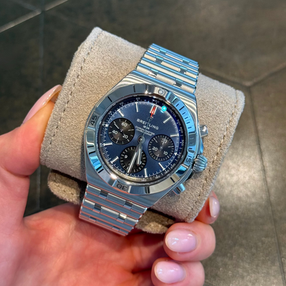 Chronomat B01 Chronograph 42 Blue, AB0158101C1A1