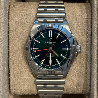 Chronomat Automatic GMT 40 Green, A32398101L1A1