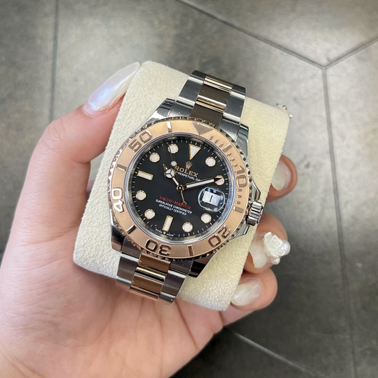 Yacht-Master 40, Intense Black, Oystersteel and Everose gold, 126621