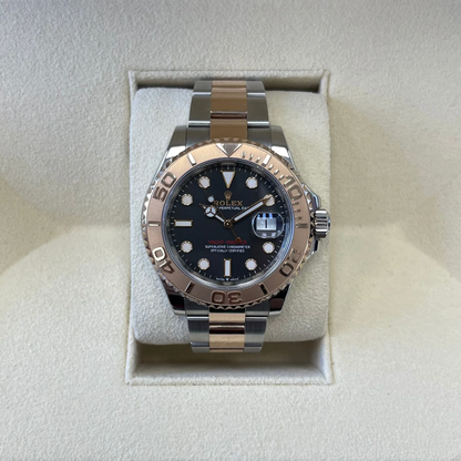 Yacht-Master 40, Intense Black, Oystersteel and Everose gold, 126621