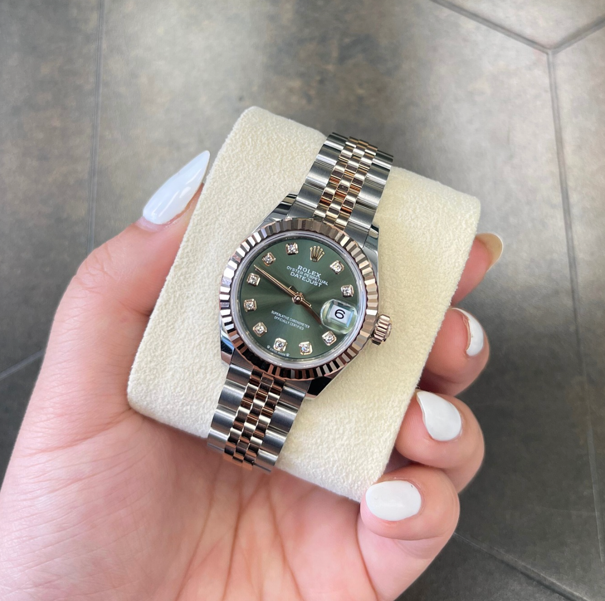 Datejust 28 Olive Green with Diamond-set Jubilee, Oystersteel and Everose gold, 279171G