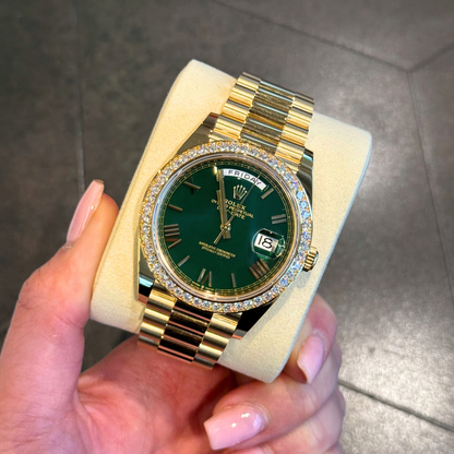 Day-Date 40 Green, Yellow Gold and Diamonds, 228348RBR